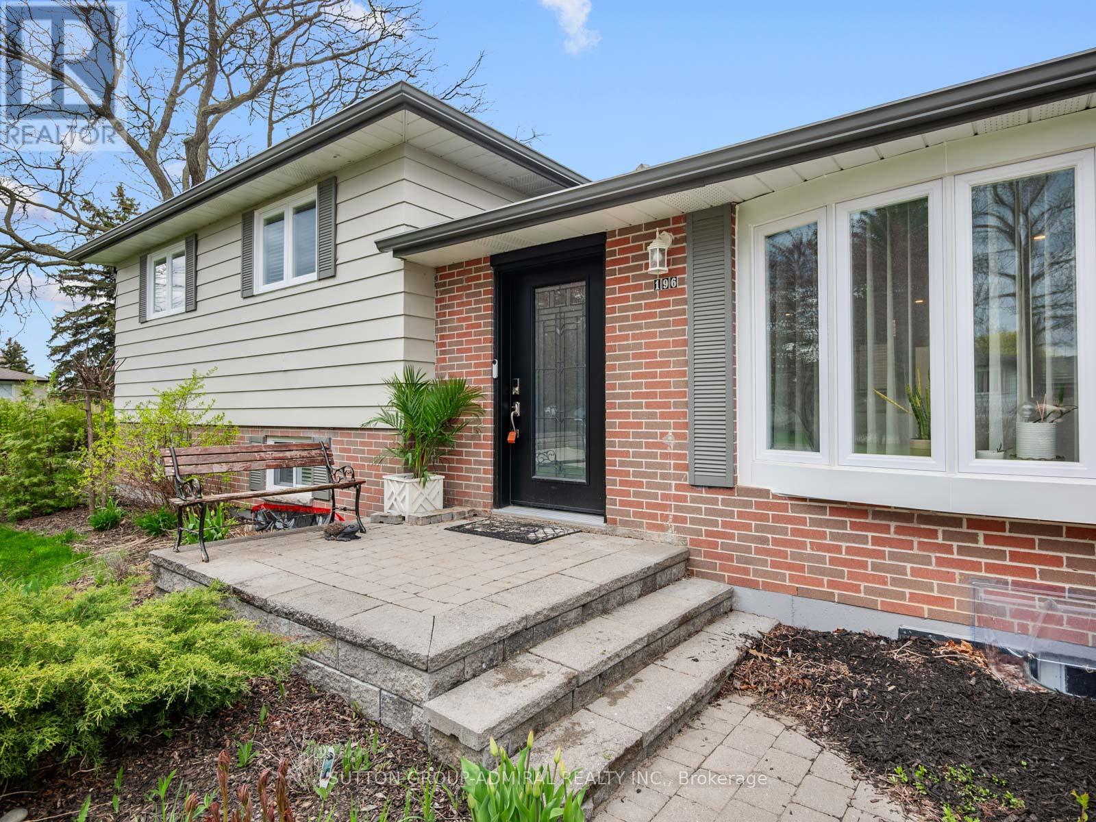 196 Dale Street, Caledon, Ontario  L7E 3W5 - Photo 2 - W13110018