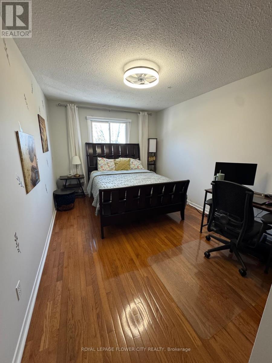 4102 Bishopstoke Lane W, Mississauga, Ontario  L4Z 1M5 - Photo 15 - W13110028