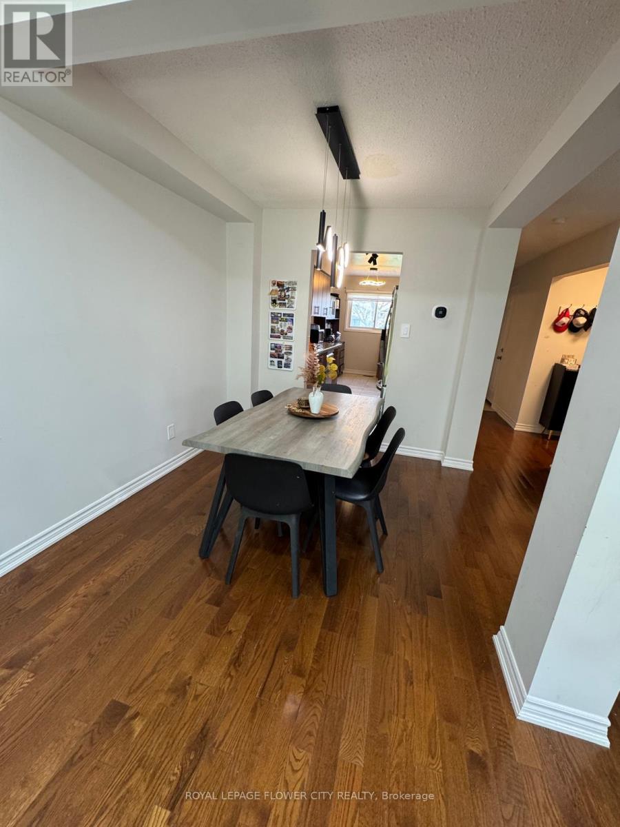 4102 Bishopstoke Lane W, Mississauga, Ontario  L4Z 1M5 - Photo 6 - W13110028