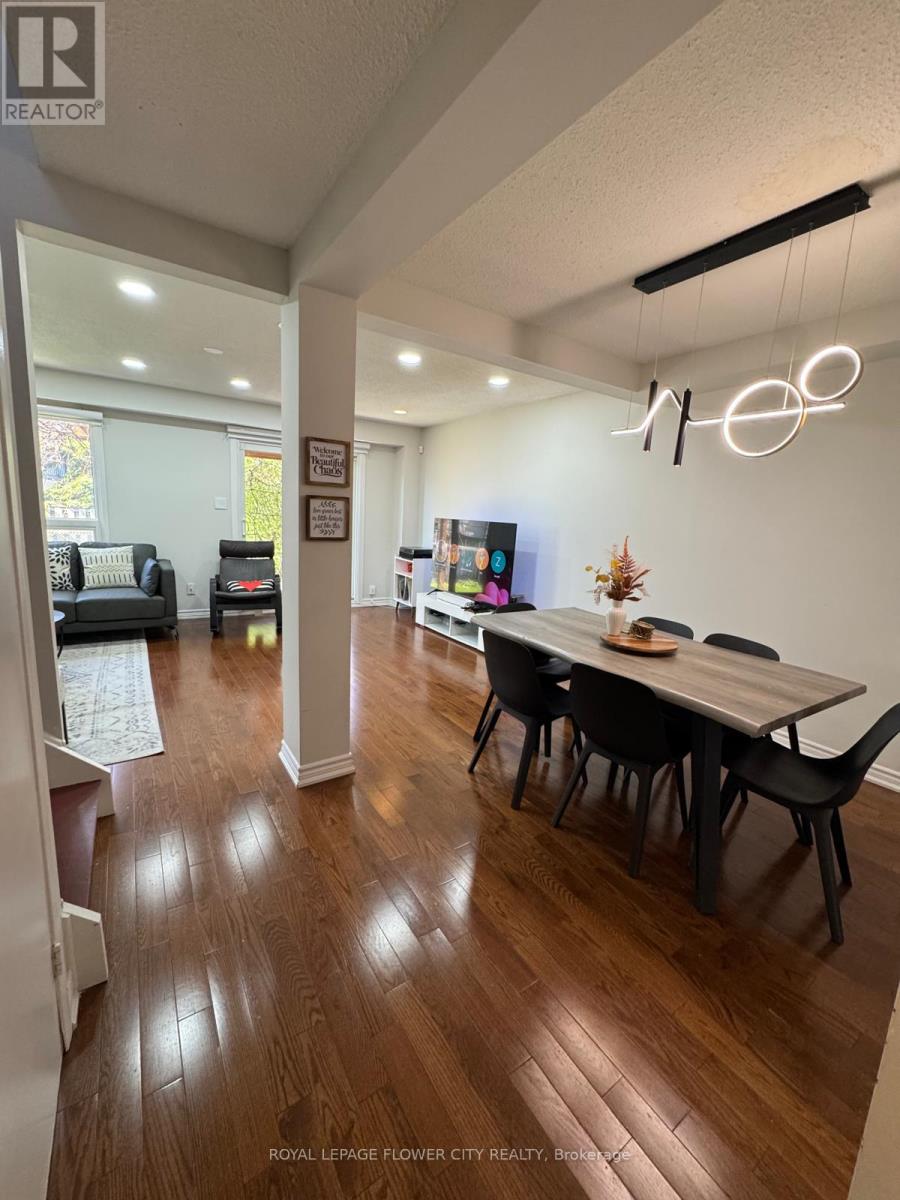 4102 Bishopstoke Lane W, Mississauga, Ontario  L4Z 1M5 - Photo 7 - W13110028