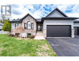 19 NICK STREET, Petawawa, Ontario