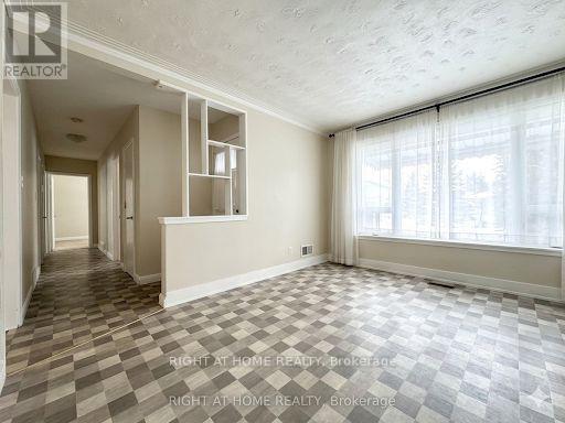 Main Floor - 57 Wilstead Drive, Newmarket, Ontario  L3Y 4T8 - Photo 6 - N13044806