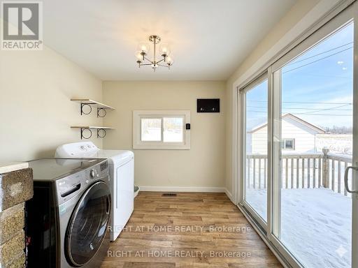 Main Floor - 57 Wilstead Drive, Newmarket, Ontario  L3Y 4T8 - Photo 9 - N13044806