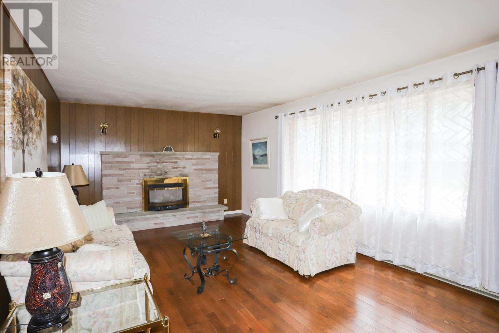 462 Northern Ave E, Sault Ste. Marie, Ontario  P6B 4J1 - Photo 8 - SM260947