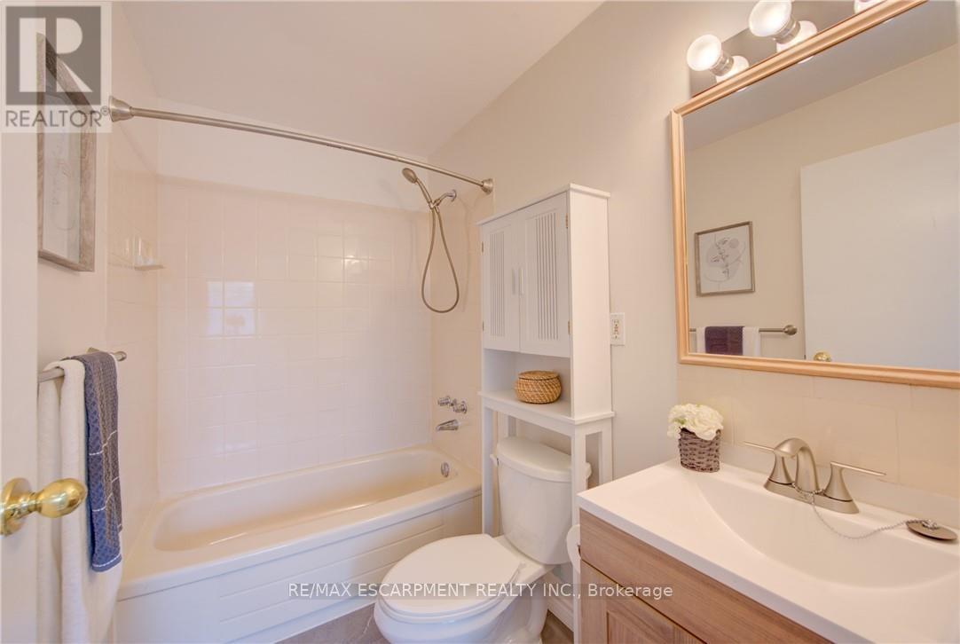 465 Macnab Street N, Hamilton, Ontario  L8L 1L6 - Photo 15 - X13109992