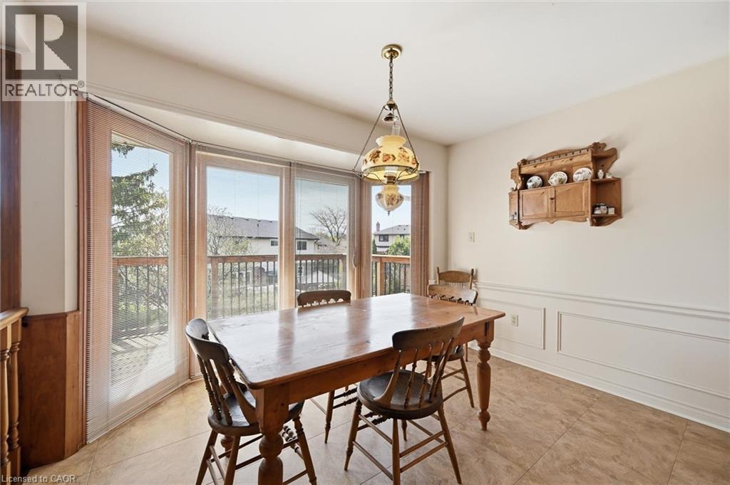 2018 Barlow Crescent, Burlington, Ontario  L7P 4N8 - Photo 15 - 40824120