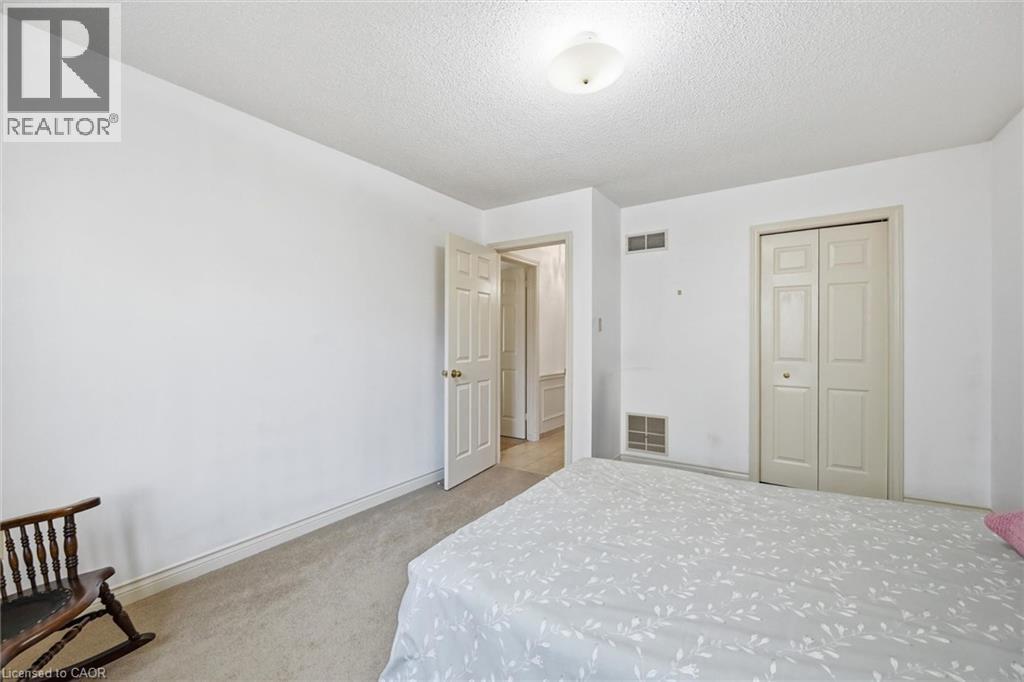 2018 Barlow Crescent, Burlington, Ontario  L7P 4N8 - Photo 24 - 40824120
