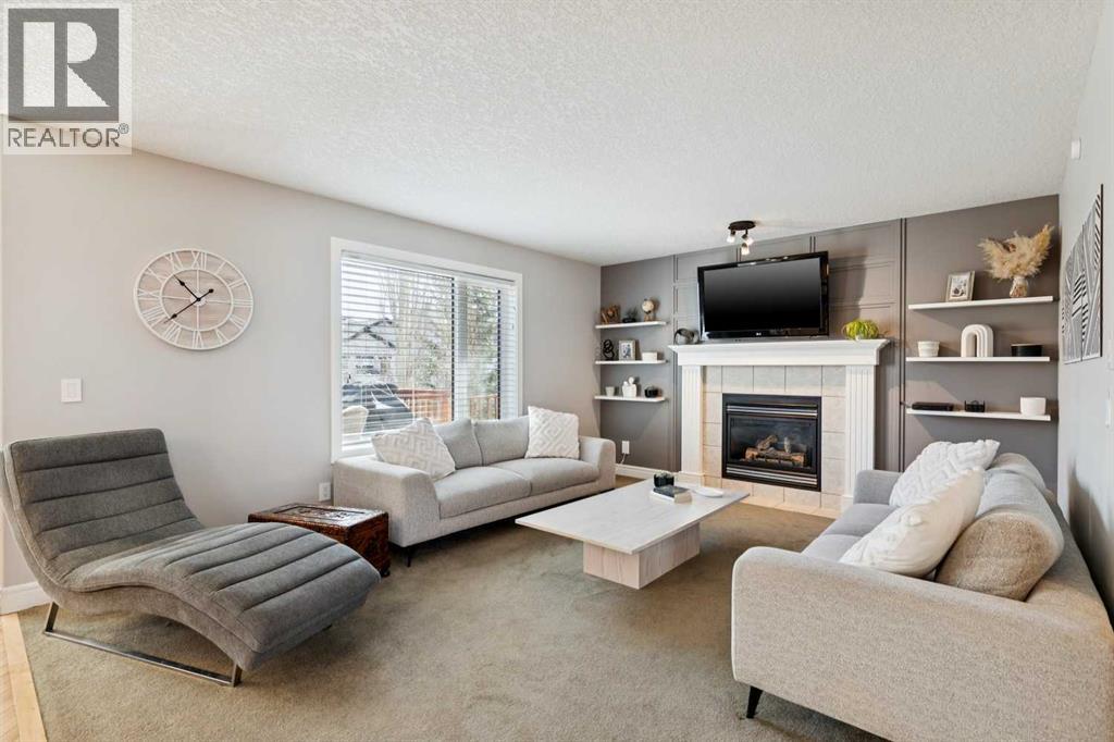 826 Wentworth Place Sw, Calgary, Alberta  T3H 4P1 - Photo 3 - A2308016
