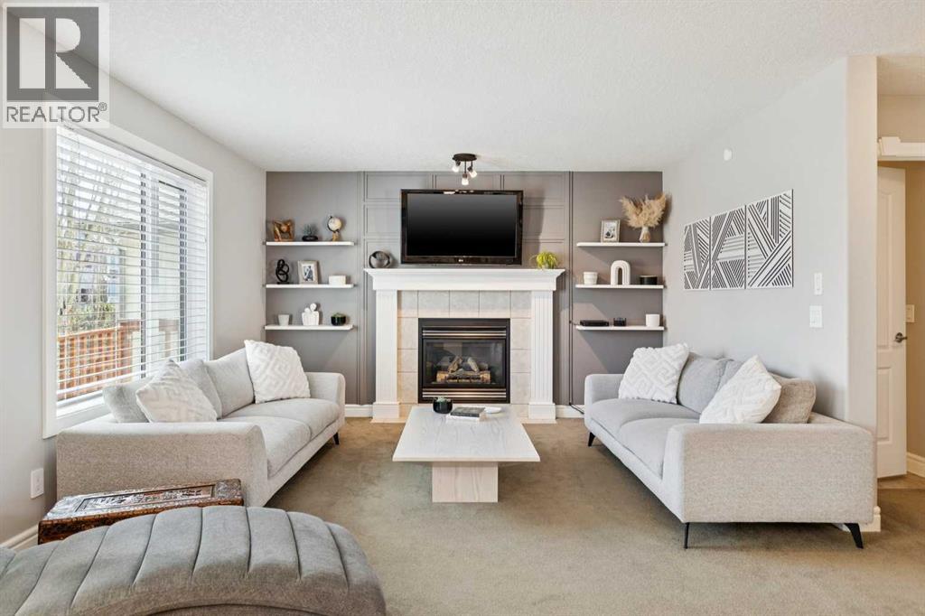 826 Wentworth Place Sw, Calgary, Alberta  T3H 4P1 - Photo 2 - A2308016