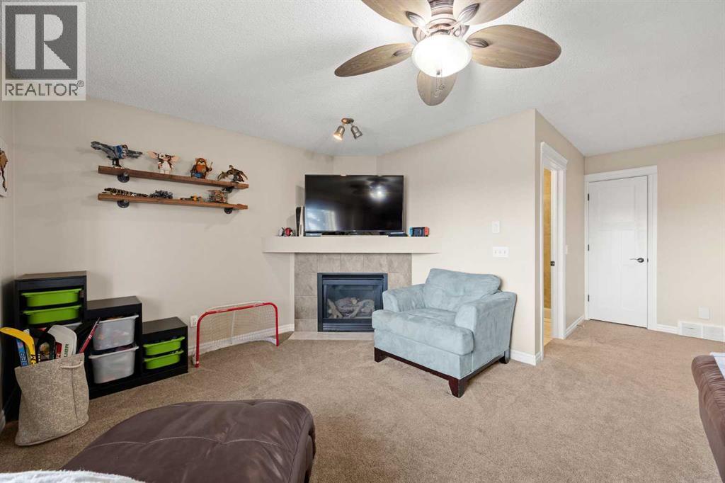 164 West Lakeview Circle, Chestermere, Alberta  T1X 1H7 - Photo 25 - A2309516