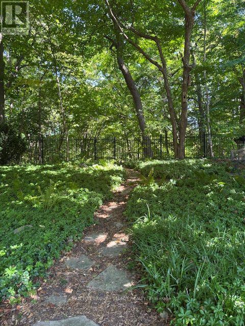 129 Wychwood Place, London North, Ontario  N6G 1S7 - Photo 45 - X13110210
