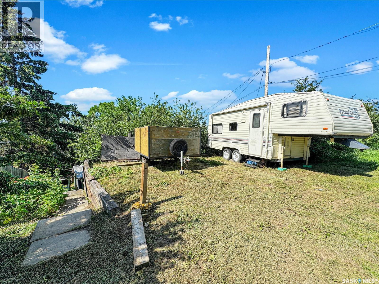 551 Joseph Crescent, Cochin, Saskatchewan  S0M 0L0 - Photo 19 - SK035550