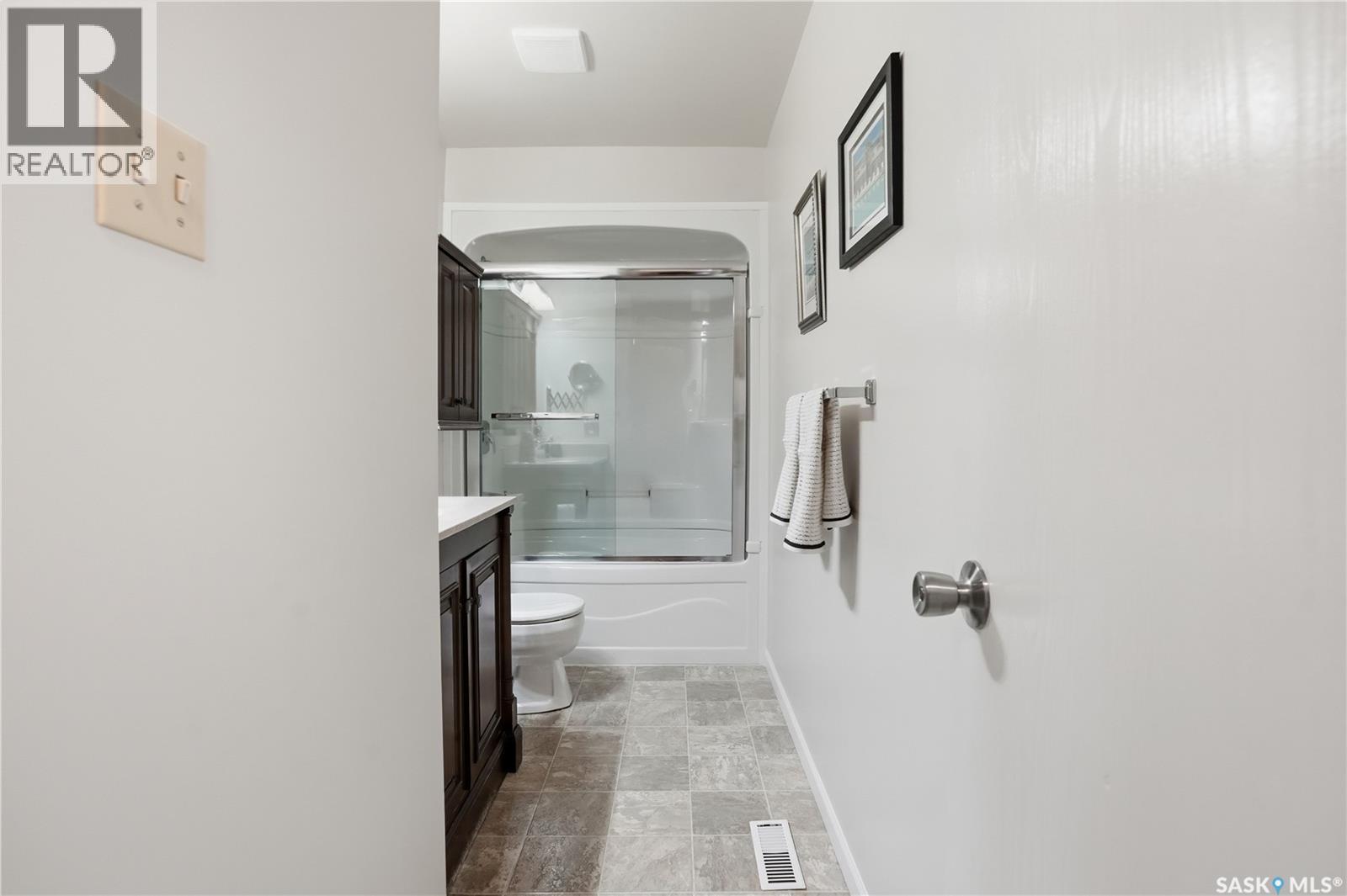 95 Schneider Crescent, Regina, Saskatchewan  S4R 7R6 - Photo 16 - SK035534