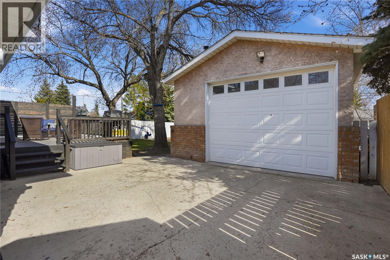 115 Stapleford Crescent, Regina, Saskatchewan  S4R 4S8 - Photo 35 - SK035394