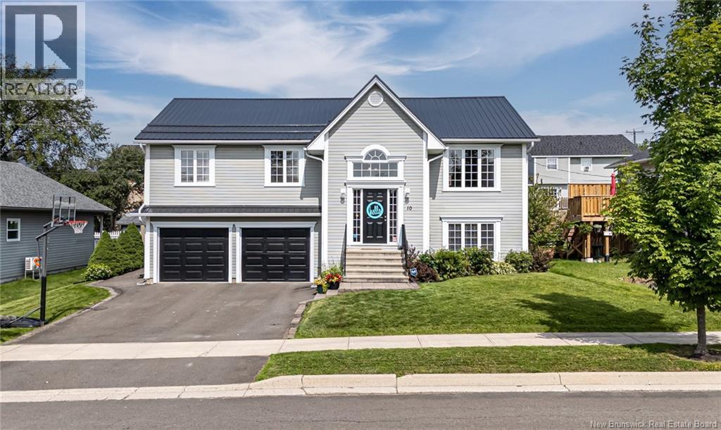 10 Jolyn Crescent, Fredericton, New Brunswick  E3A 0P8 - Photo 1 - NB139129