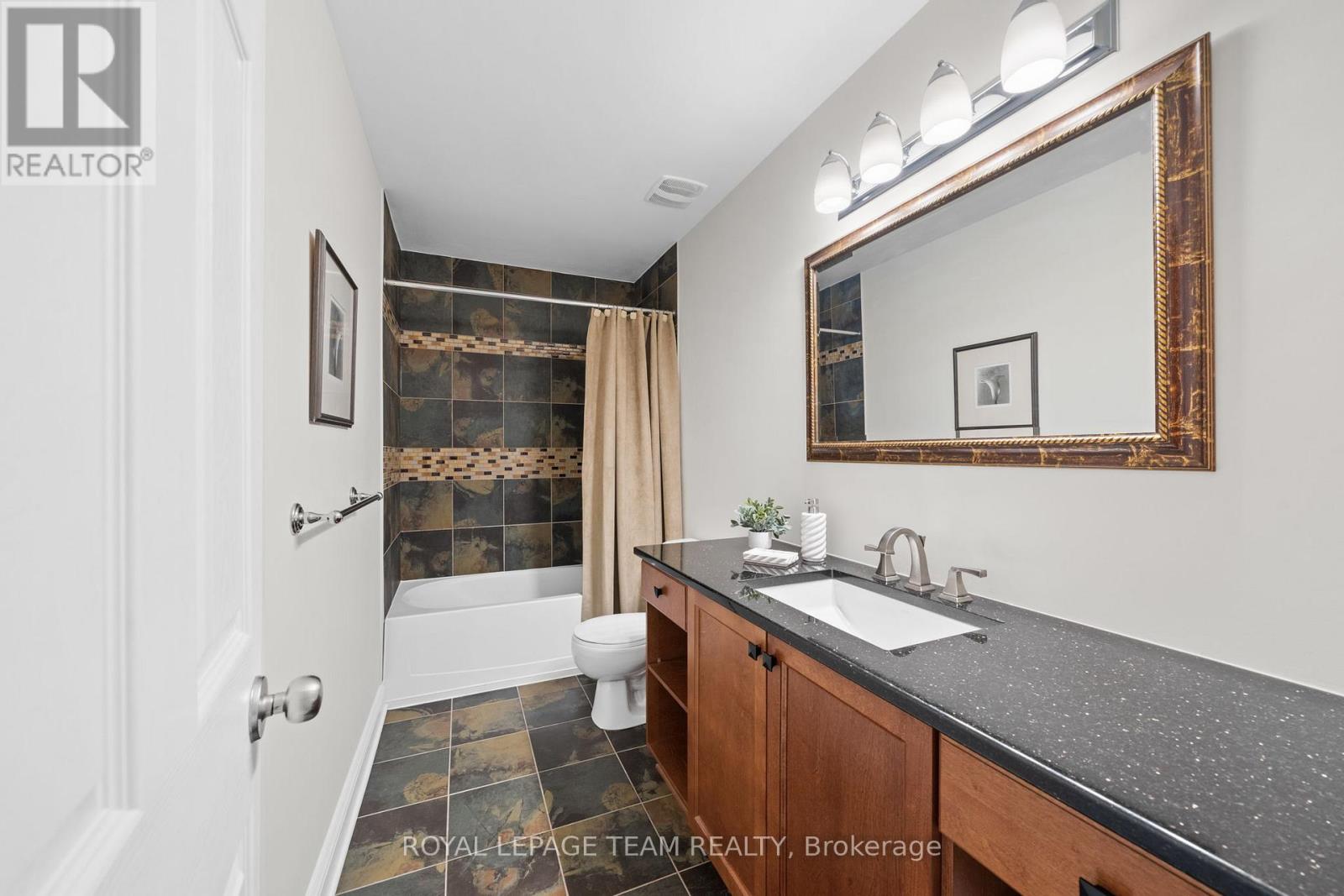 144 Whernside Terrace, Ottawa, Ontario  K2W 0C6 - Photo 38 - X12939580