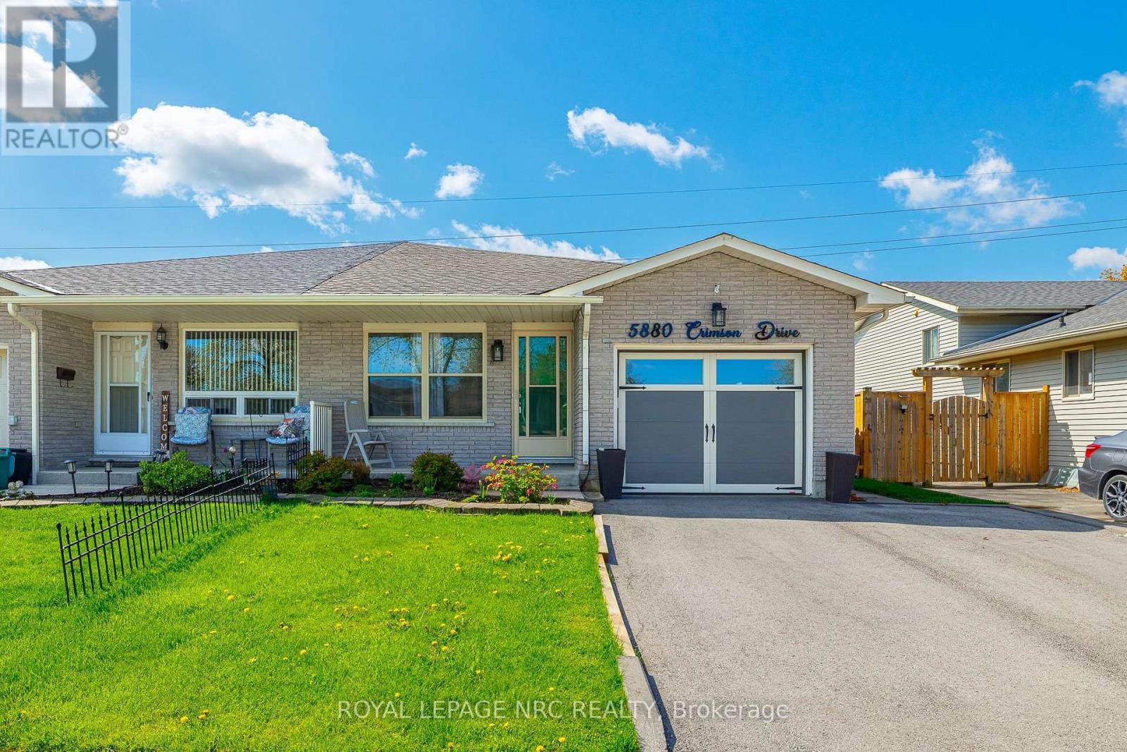 5880 Crimson Drive, Niagara Falls, Ontario  L2G 7T7 - Photo 2 - X13110116