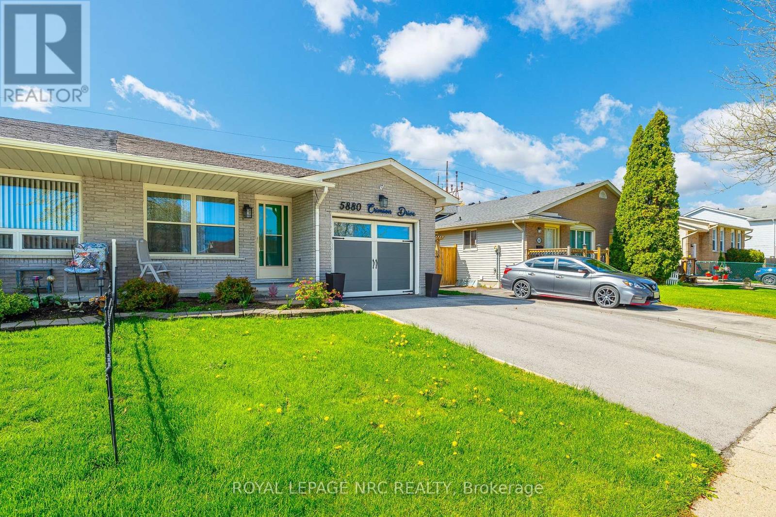 5880 Crimson Drive, Niagara Falls, Ontario  L2G 7T7 - Photo 3 - X13110116