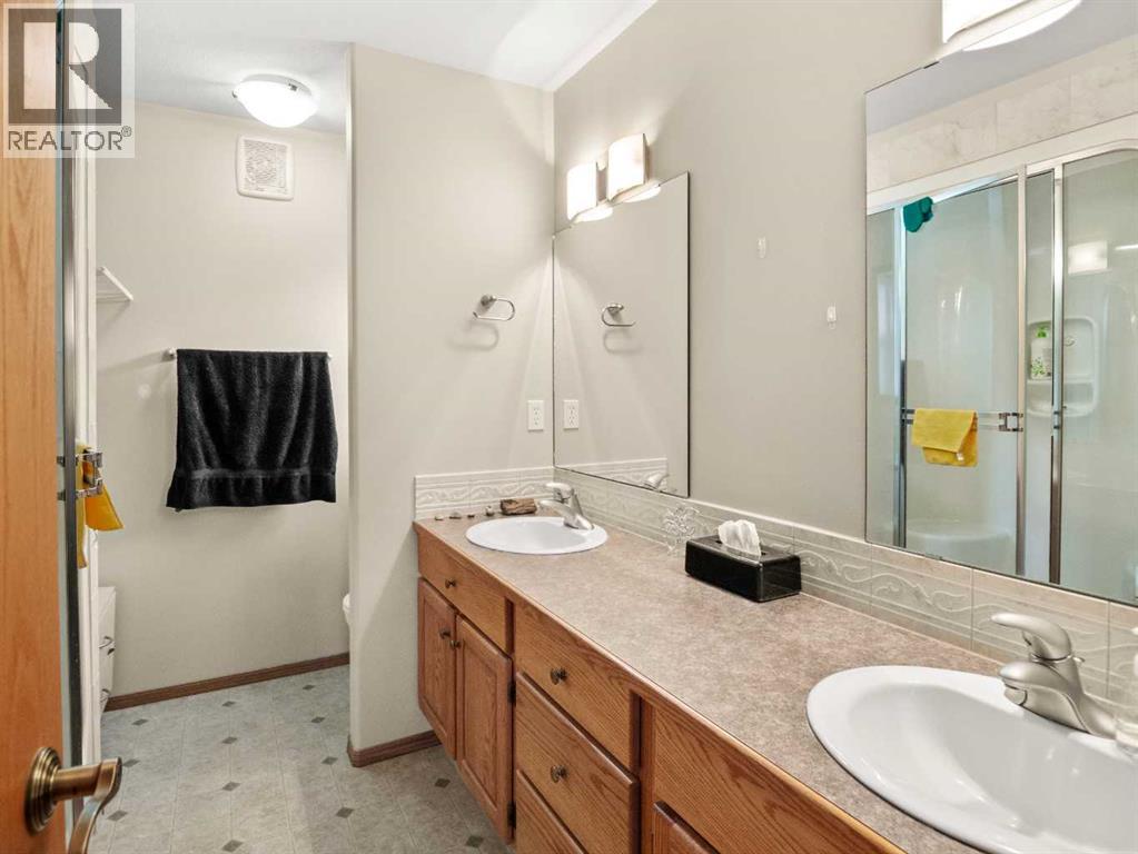 15 Agnew Close, Red Deer, Alberta  T4R 3L5 - Photo 20 - A2308987