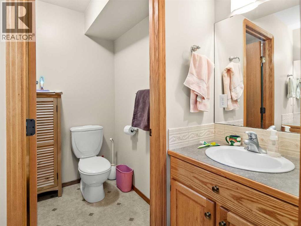 15 Agnew Close, Red Deer, Alberta  T4R 3L5 - Photo 31 - A2308987