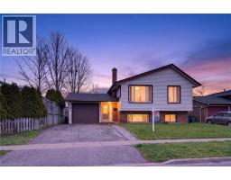 9 SANDERSON Drive, Guelph, Ontario
