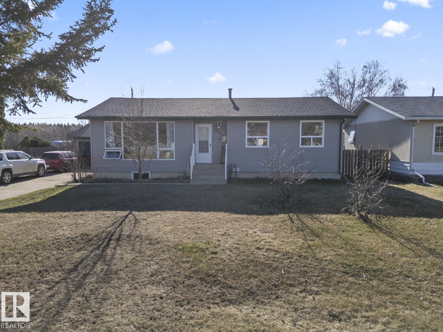 4908 59 St, Cold Lake, Alberta  T9M 1T2 - Photo 3 - E4486962