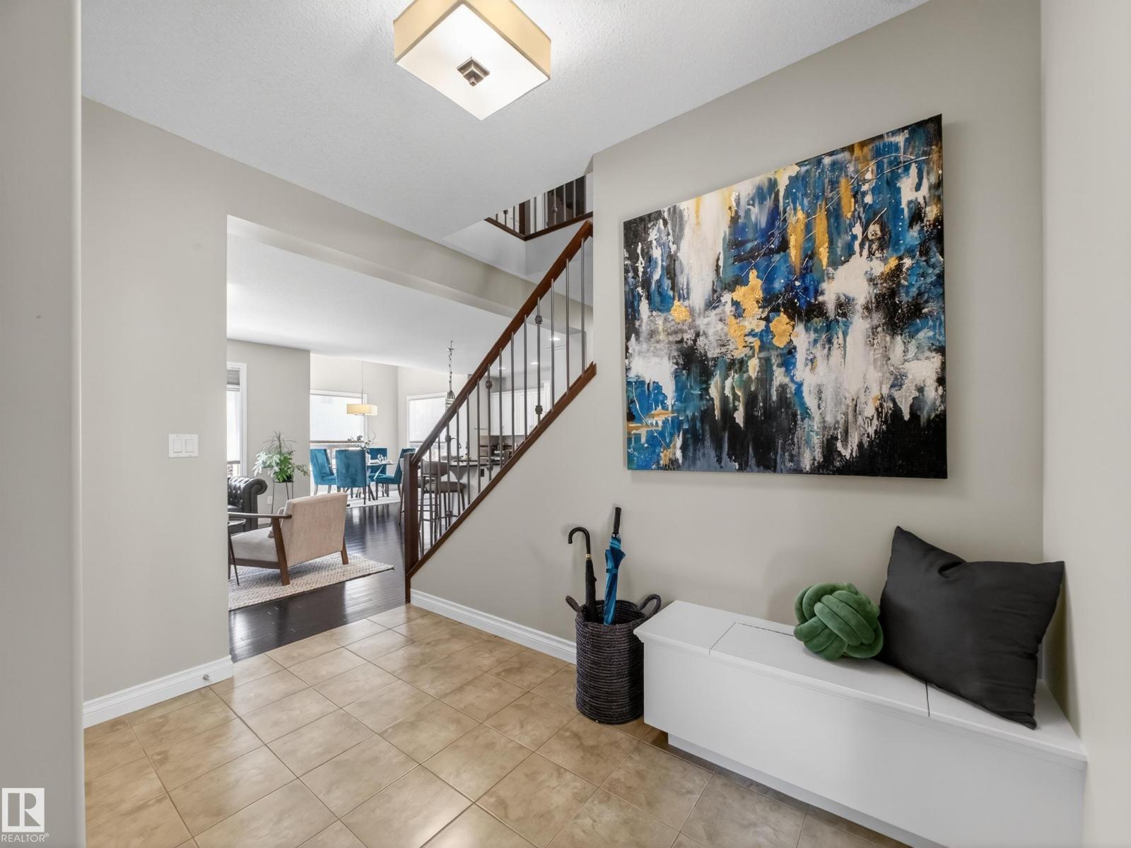 1473 Wates Li Sw, Edmonton, Alberta  T6W 0V1 - Photo 2 - E4486963