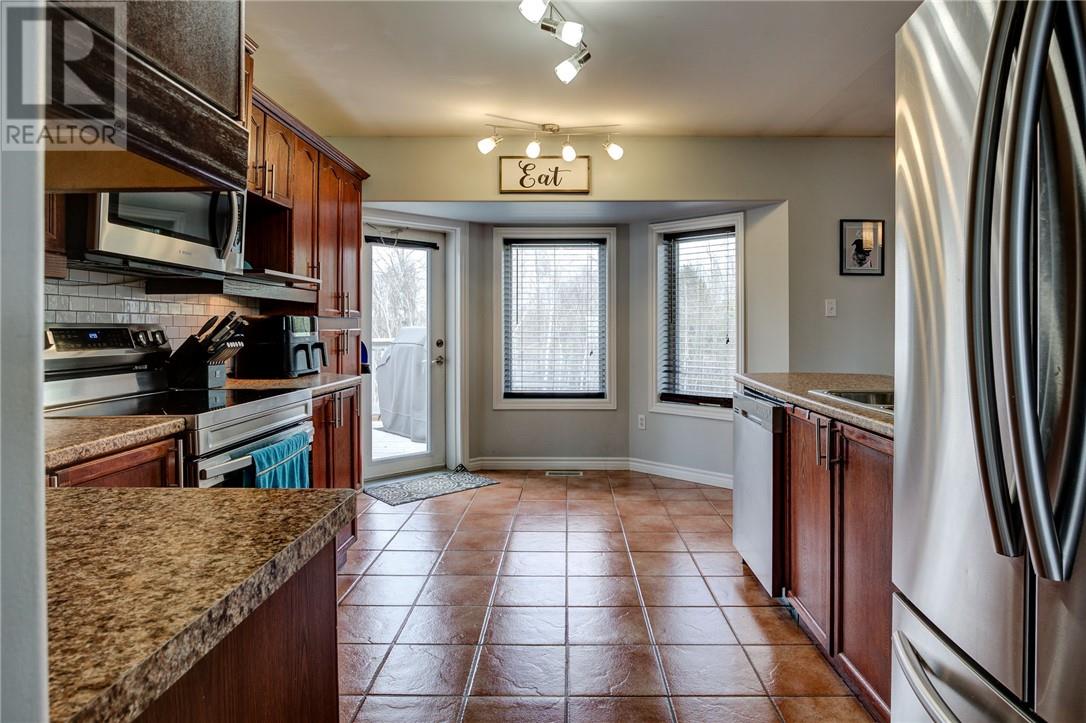 195 Cedargreen, Garson, Ontario  P3L 1W2 - Photo 8 - 2127636