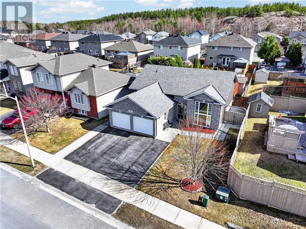 17 Torrington, Garson, Ontario  P3L 0A1 - Photo 30 - 2127617