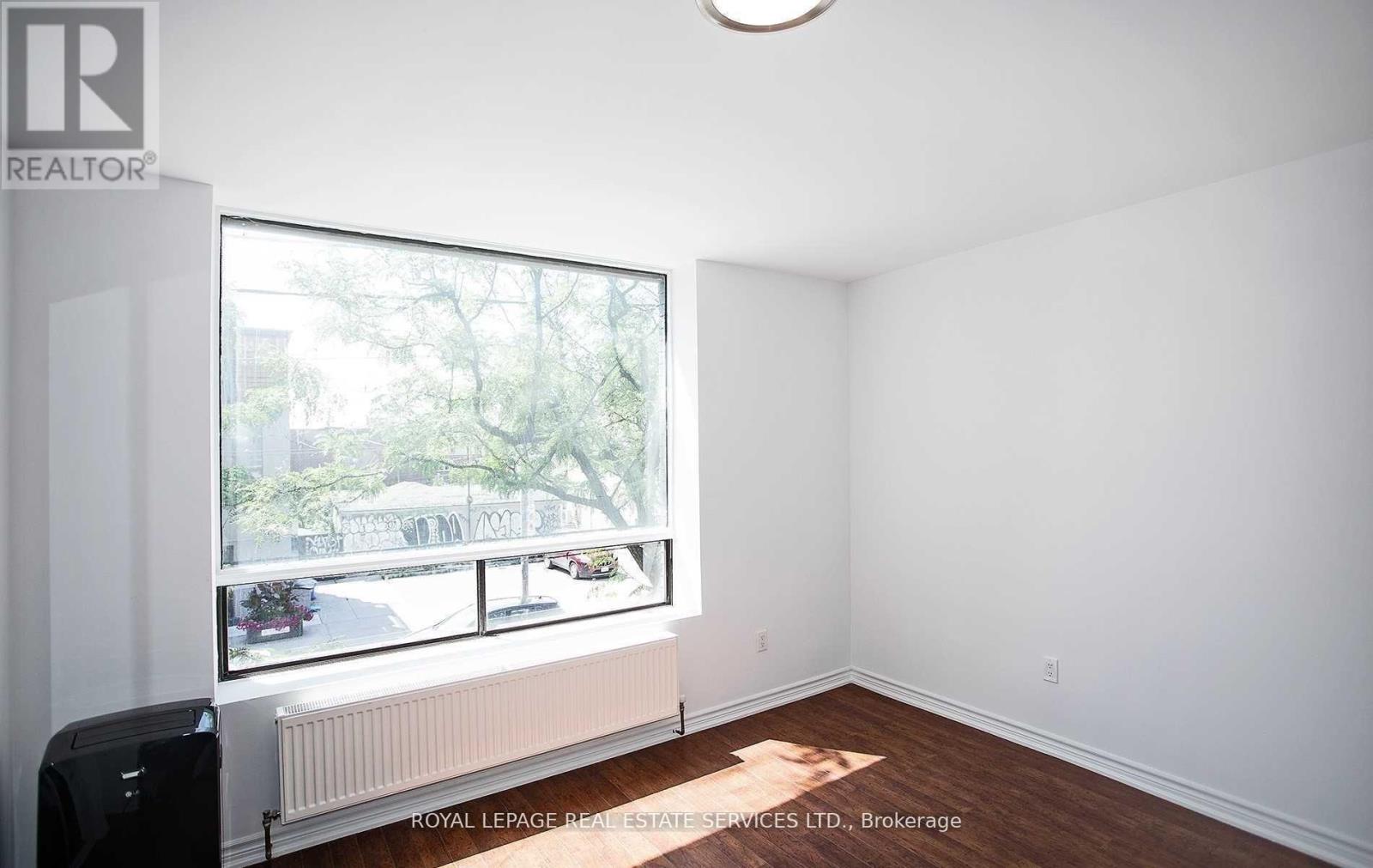 1116 College Street, Toronto, Ontario  M6H 1B5 - Photo 9 - C13110170