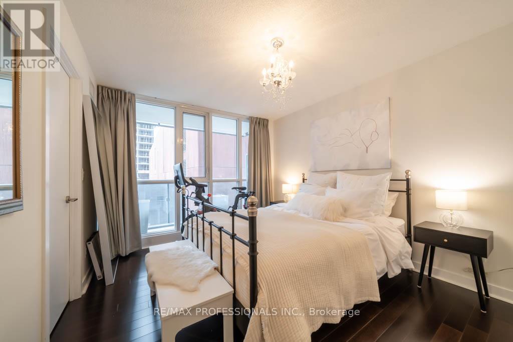 415 - 295 Adelaide Street W, Toronto, Ontario  M5V 1P7 - Photo 21 - C13110202