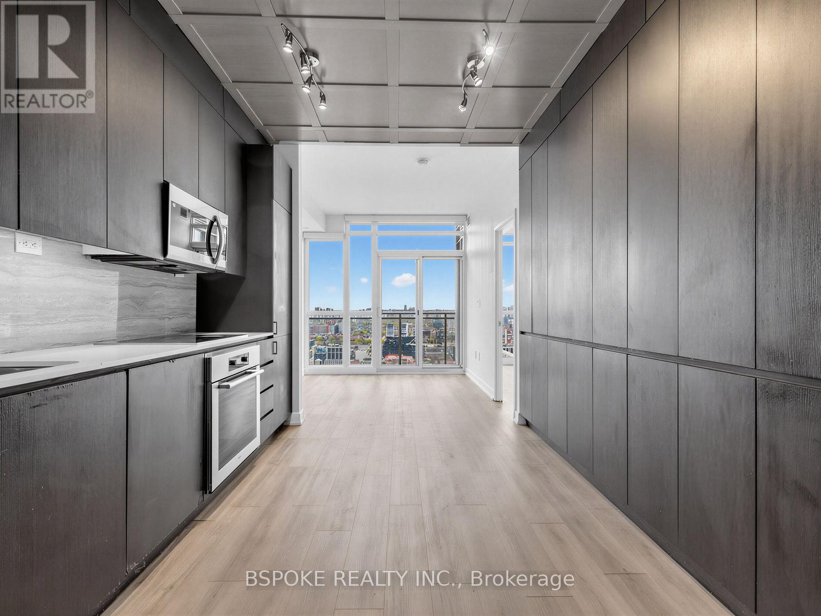 PH16 - 15 ICEBOAT TERRACE, Toronto, Ontario