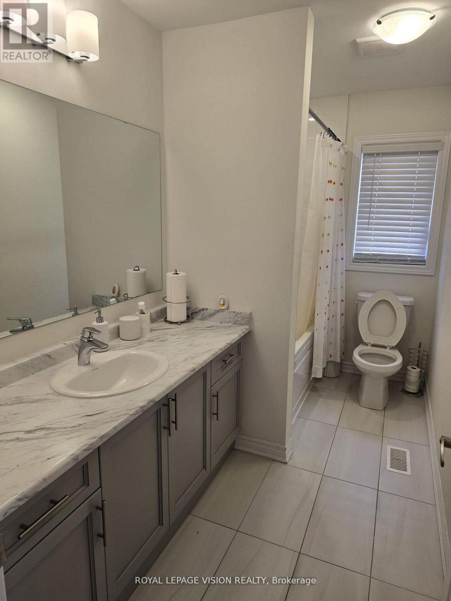 33 Bremner Street, Whitby, Ontario  L1R 1W5 - Photo 20 - E13110088