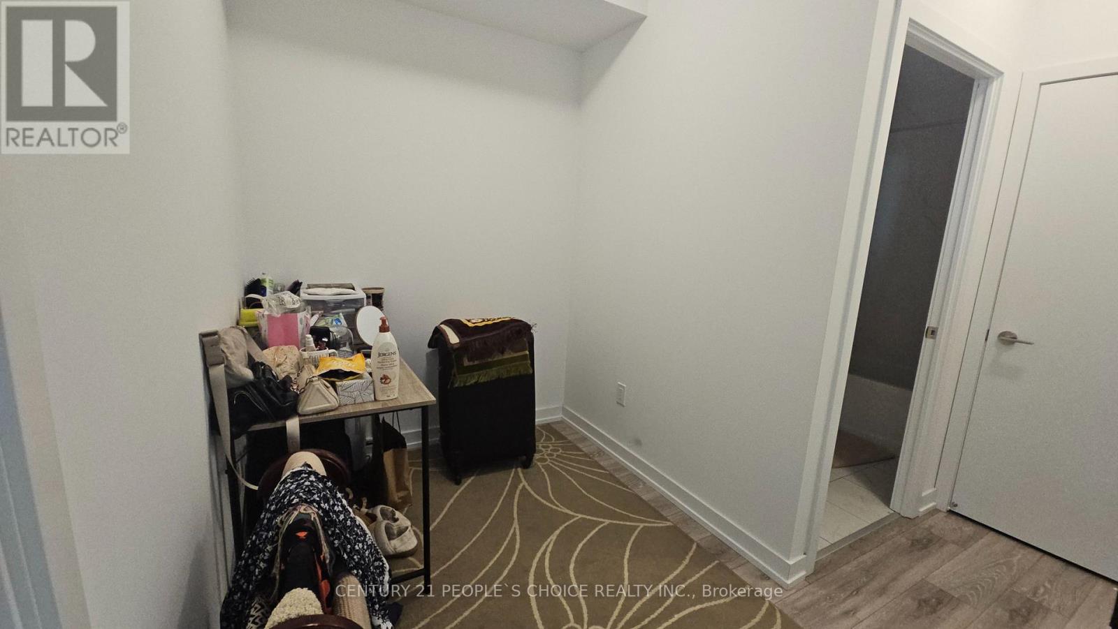 2505 - 1455 Celebration Drive, Pickering, Ontario  L1W 0C3 - Photo 18 - E13110128
