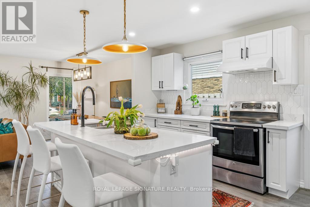 33 Coltman Crescent, Toronto, Ontario  M1B 2A3 - Photo 6 - E13110130