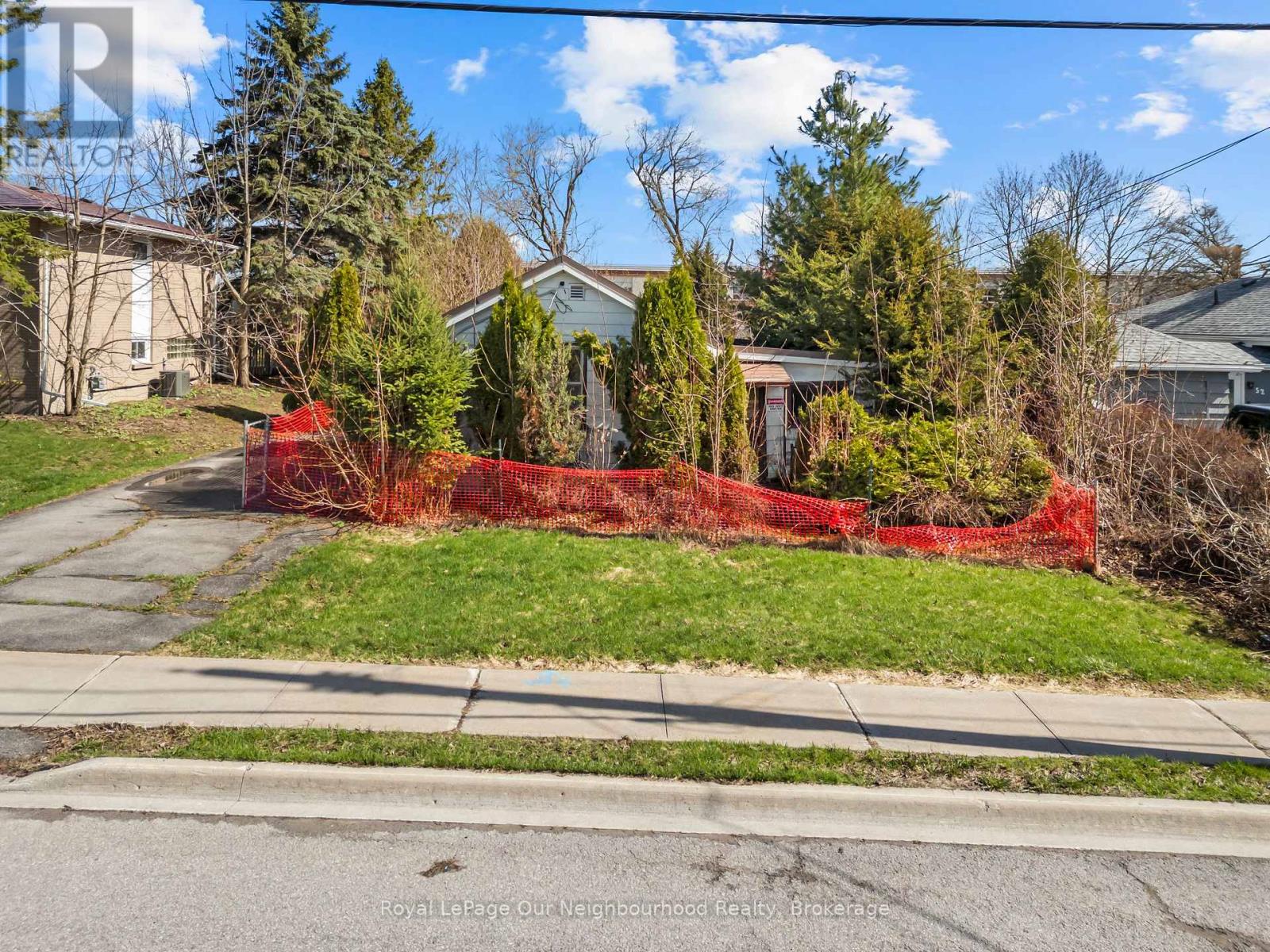54 Paul Street, Prince Edward County, Ontario  K0K 2T0 - Photo 2 - X13109902