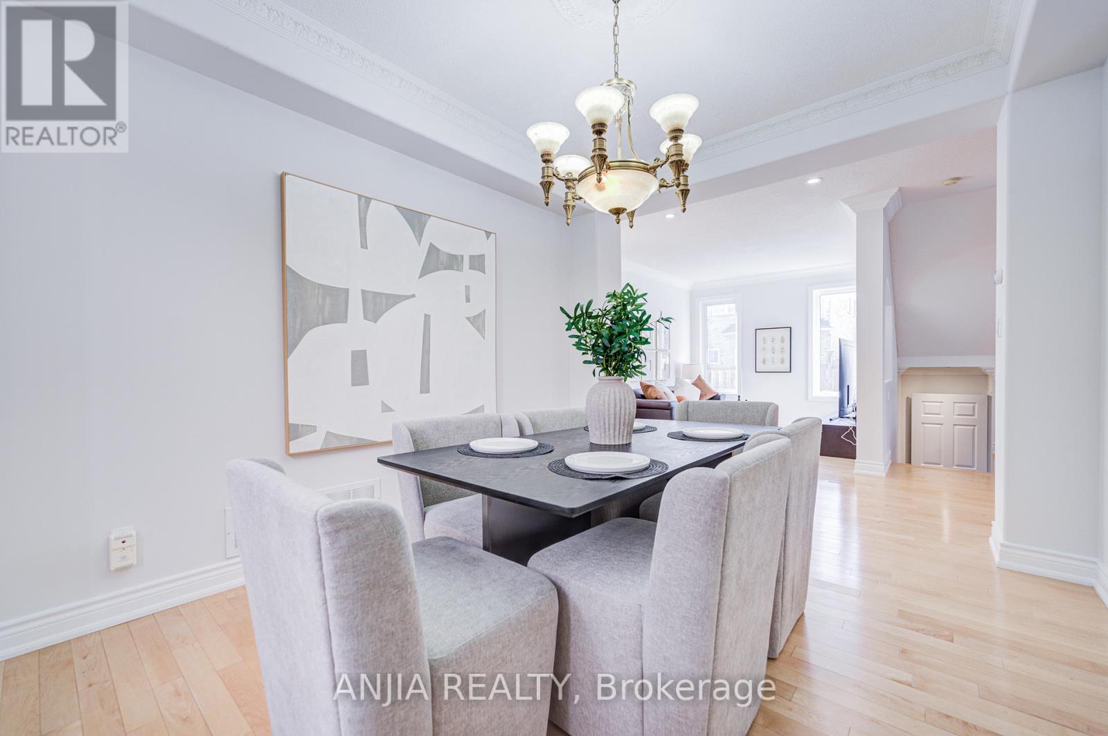 78 Hollylane Drive, Markham, Ontario  L6C 2J8 - Photo 13 - N13110078