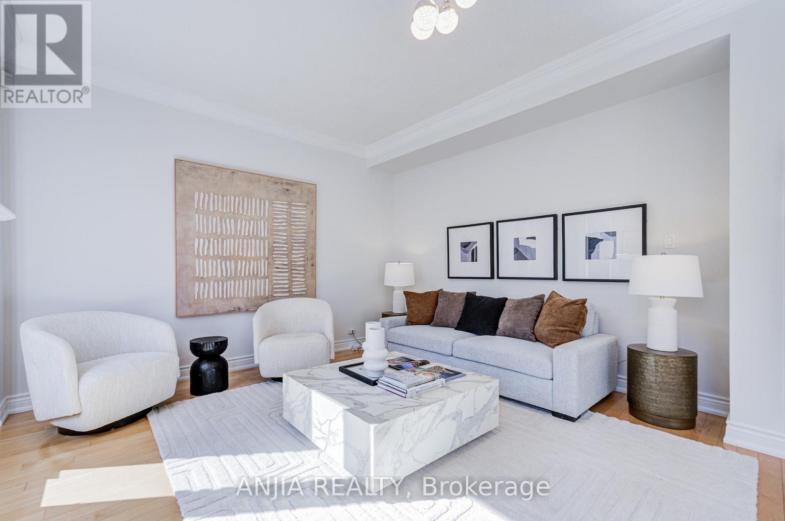 78 Hollylane Drive, Markham, Ontario  L6C 2J8 - Photo 15 - N13110078