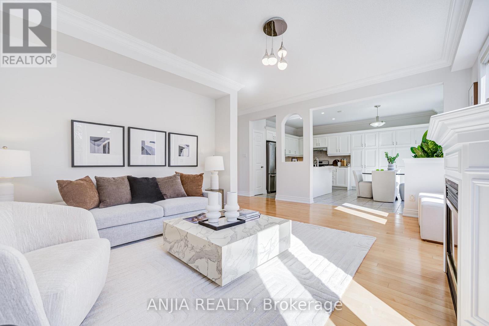 78 Hollylane Drive, Markham, Ontario  L6C 2J8 - Photo 16 - N13110078