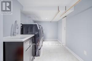 78 Hollylane Drive, Markham, Ontario  L6C 2J8 - Photo 43 - N13110078