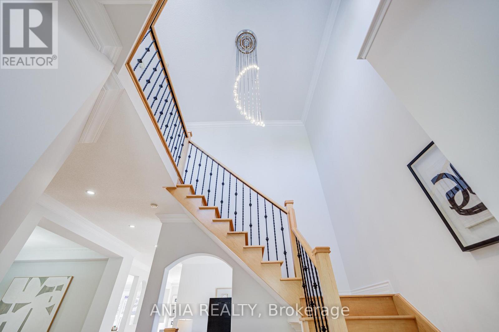 78 Hollylane Drive, Markham, Ontario  L6C 2J8 - Photo 8 - N13110078