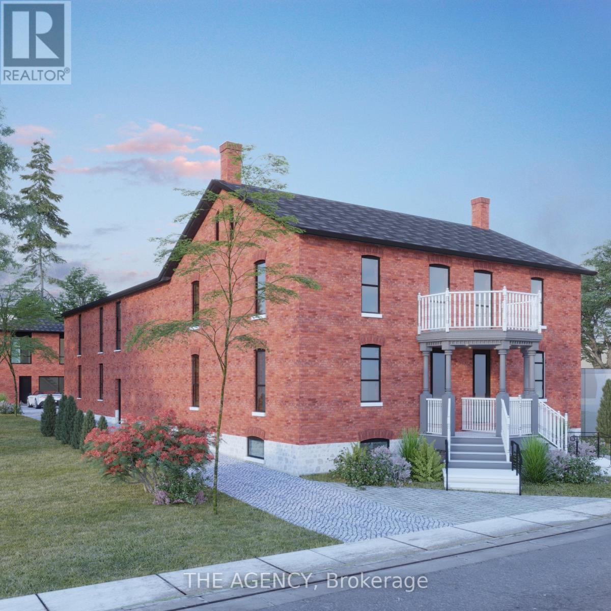 14 Church Street S, Richmond Hill, Ontario  L4C 1W2 - Photo 2 - N13110102