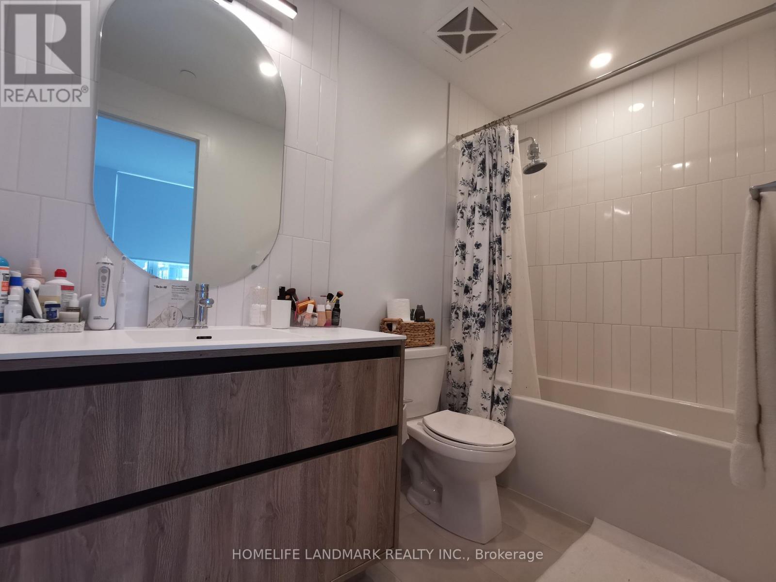 1008 - 8 Beverley Glen Boulevard, Vaughan, Ontario  L4J 0L5 - Photo 8 - N13110190