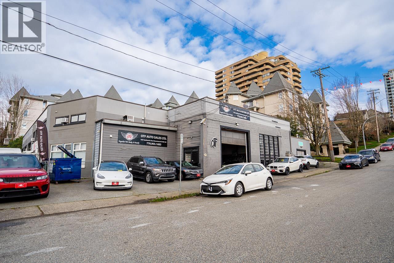 1037 Auckland Street, New Westminster, British Columbia  V3M 4C7 - Photo 3 - C8078645