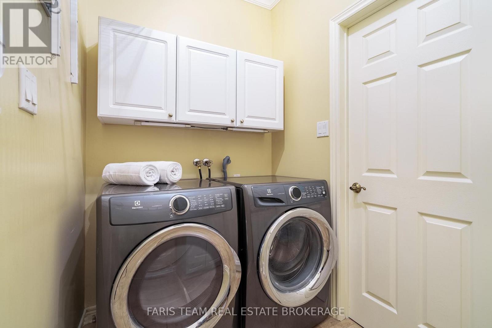 56 Edwards Drive, Barrie, Ontario  L4N 9K8 - Photo 22 - S13110110