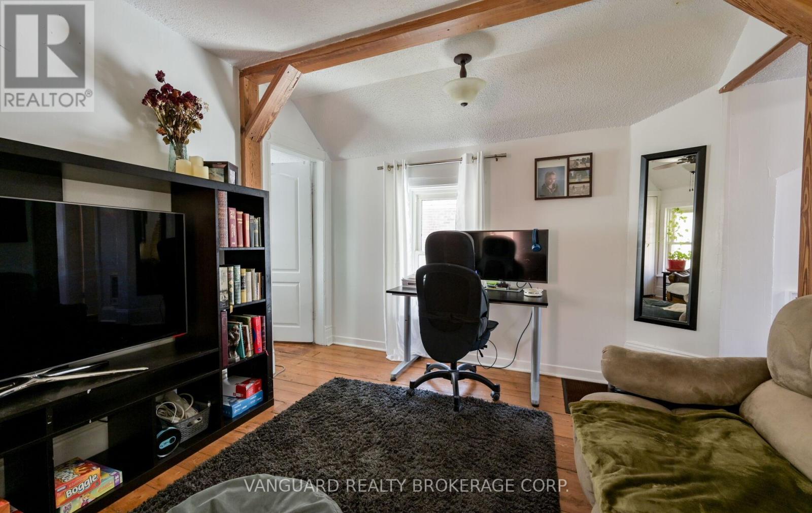 103 Mulcaster Street, Barrie, Ontario  L4M 3M7 - Photo 11 - S13110124