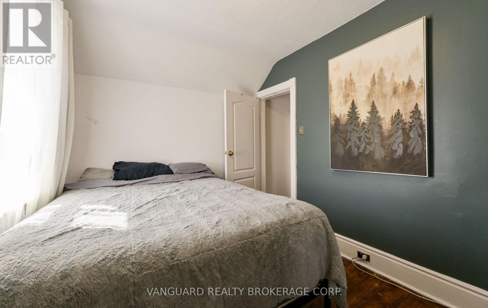 103 Mulcaster Street, Barrie, Ontario  L4M 3M7 - Photo 21 - S13110124