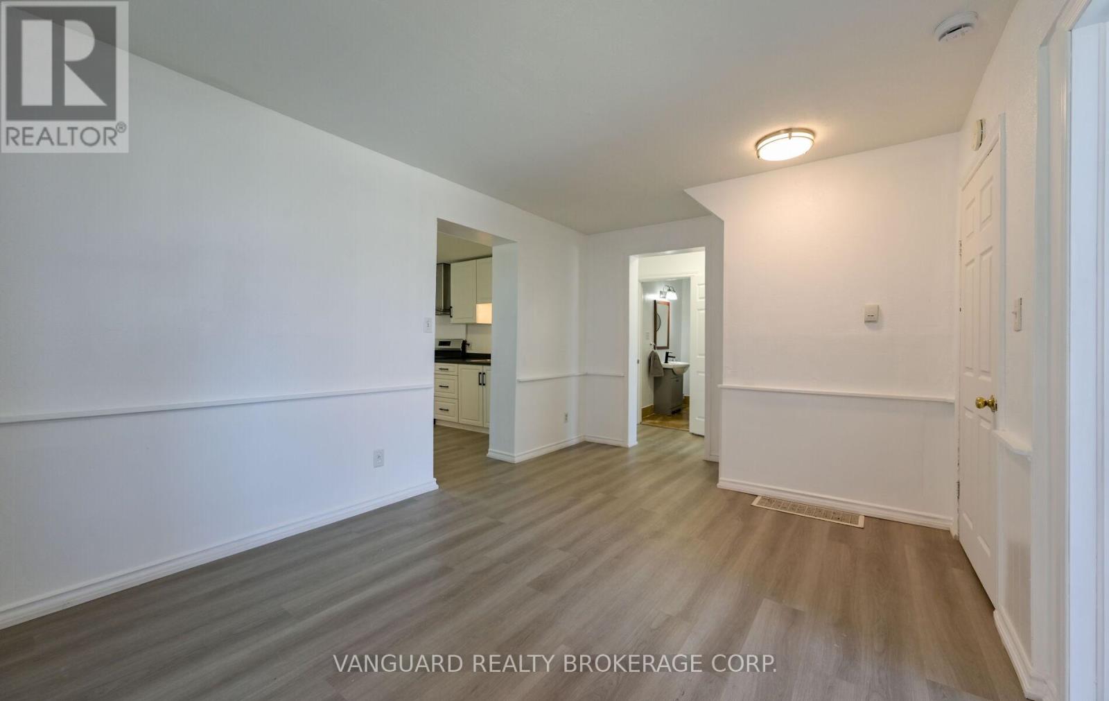 103 Mulcaster Street, Barrie, Ontario  L4M 3M7 - Photo 37 - S13110124
