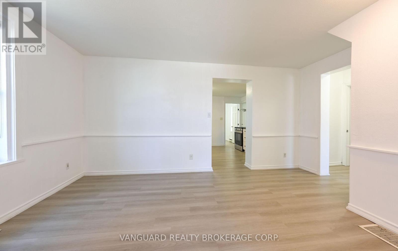 103 Mulcaster Street, Barrie, Ontario  L4M 3M7 - Photo 38 - S13110124