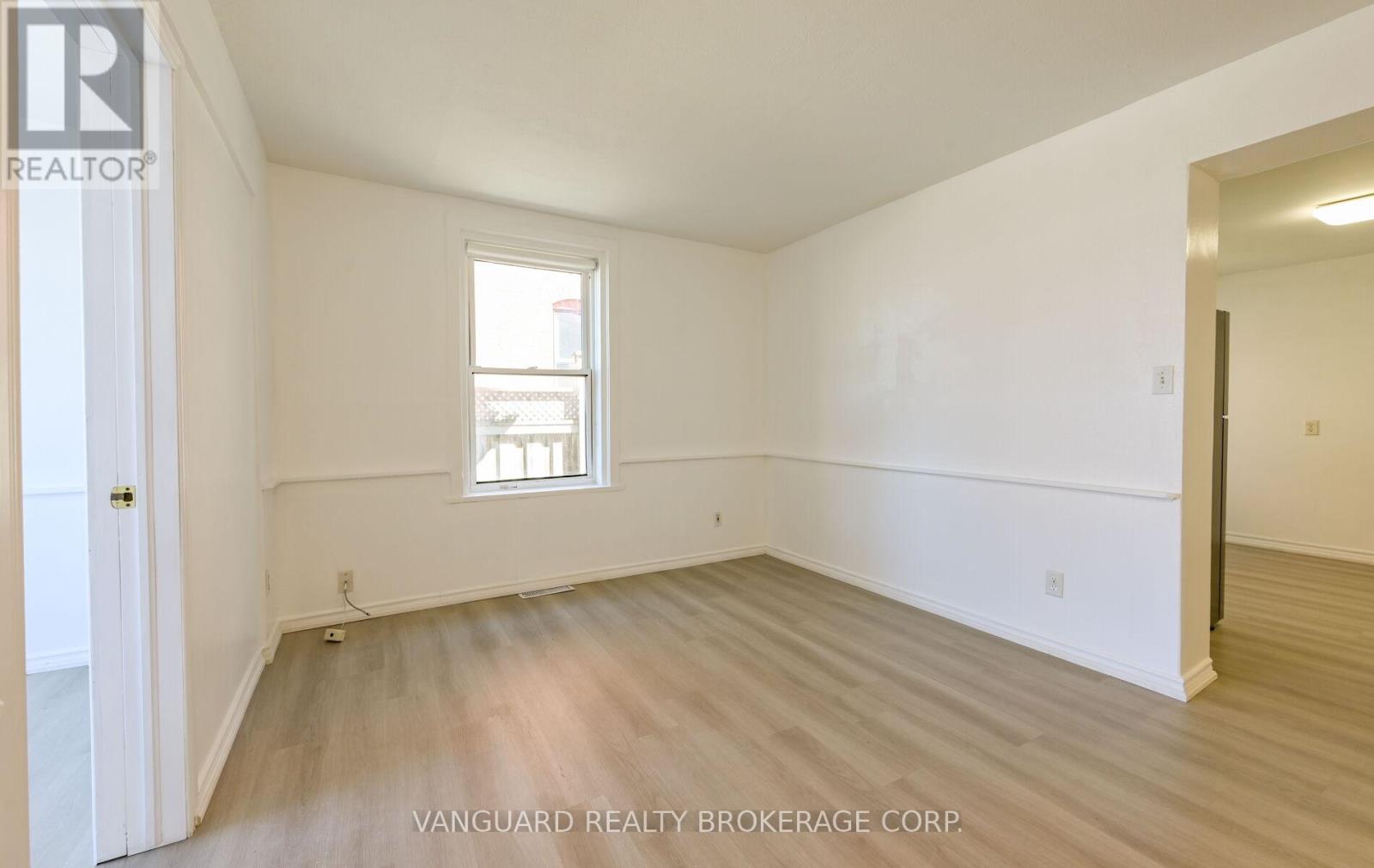 103 Mulcaster Street, Barrie, Ontario  L4M 3M7 - Photo 39 - S13110124